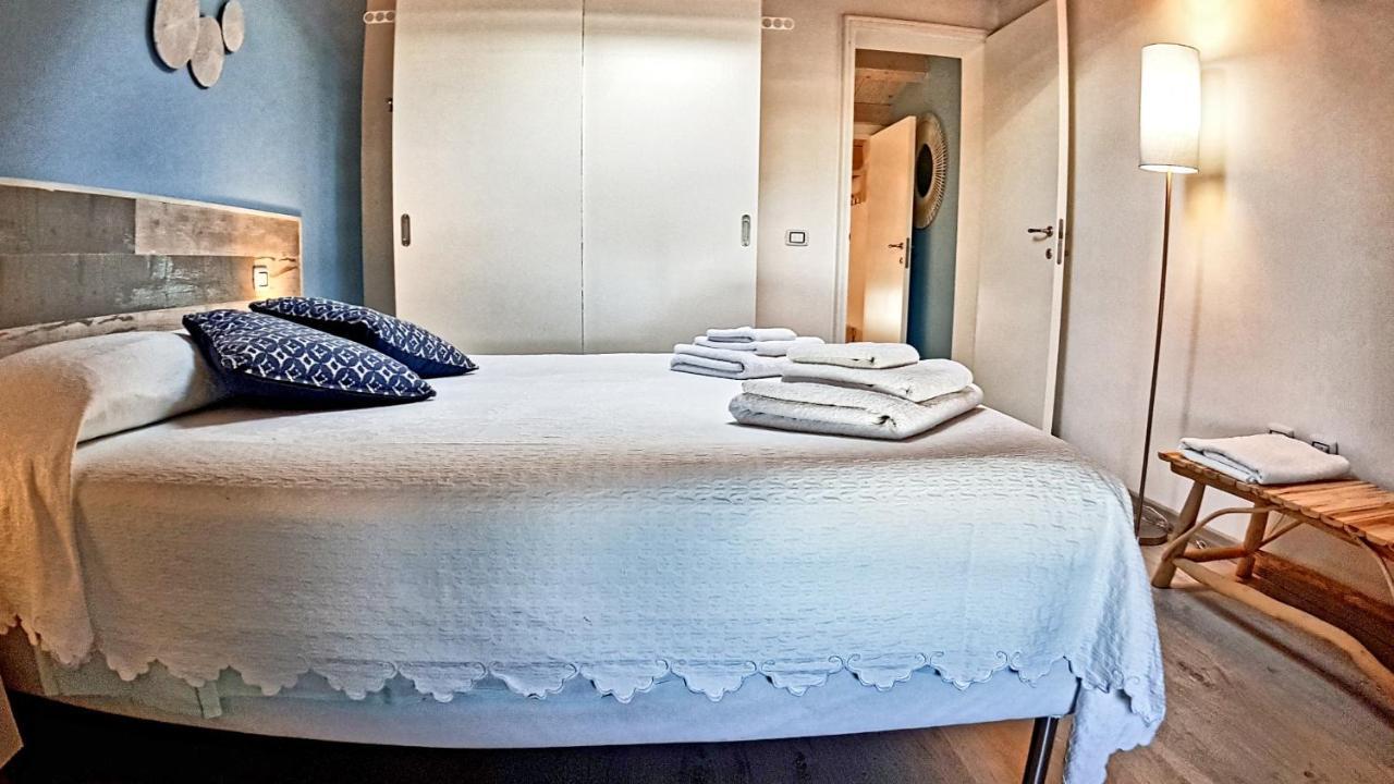 Asinaro Residence - Fronte Mare カラベルナルド エクステリア 写真