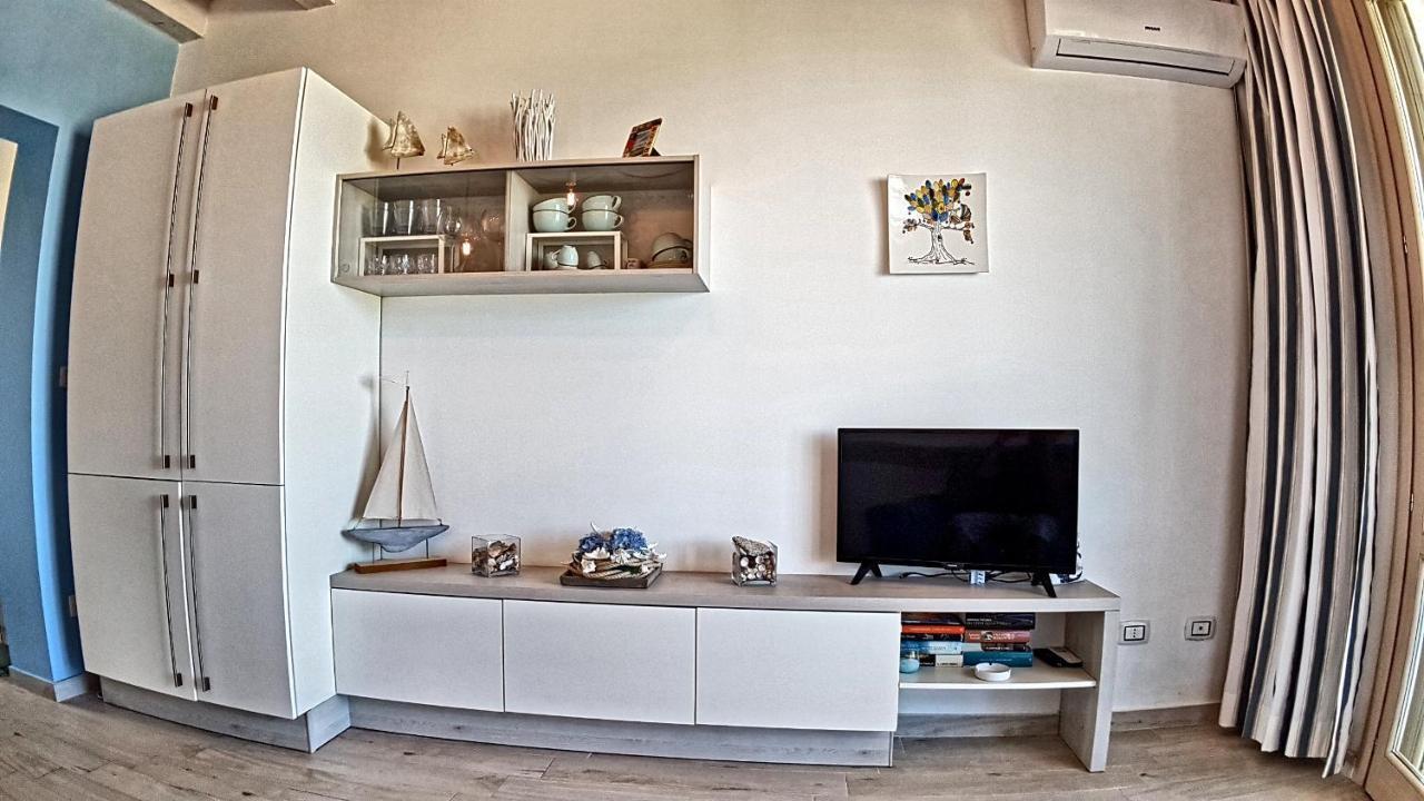 Asinaro Residence - Fronte Mare カラベルナルド エクステリア 写真