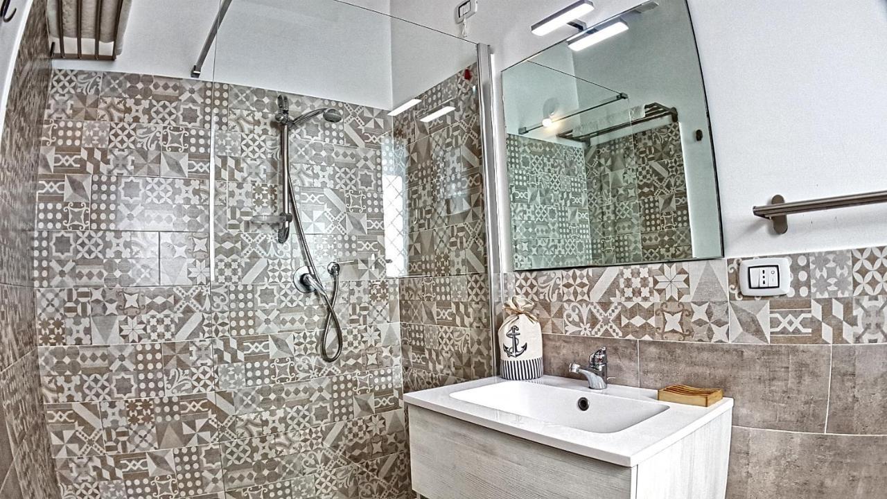 Asinaro Residence - Fronte Mare カラベルナルド エクステリア 写真
