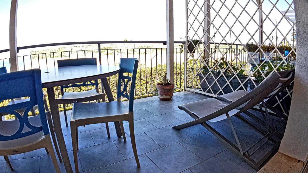 Asinaro Residence - Fronte Mare カラベルナルド エクステリア 写真