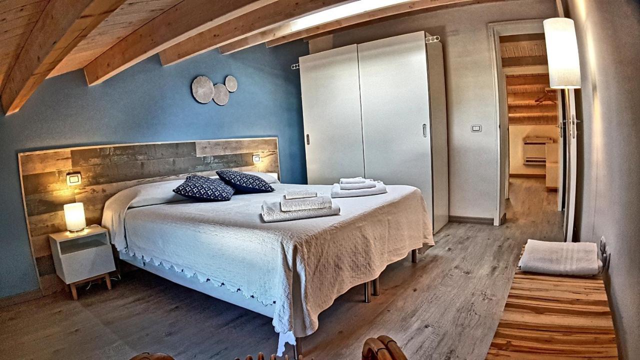 Asinaro Residence - Fronte Mare カラベルナルド エクステリア 写真